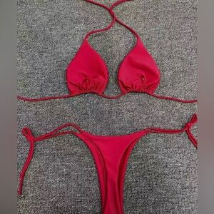 SEXY THONG BIKINI SET NEW 

Red bikini set with tie bottoms #beachwear